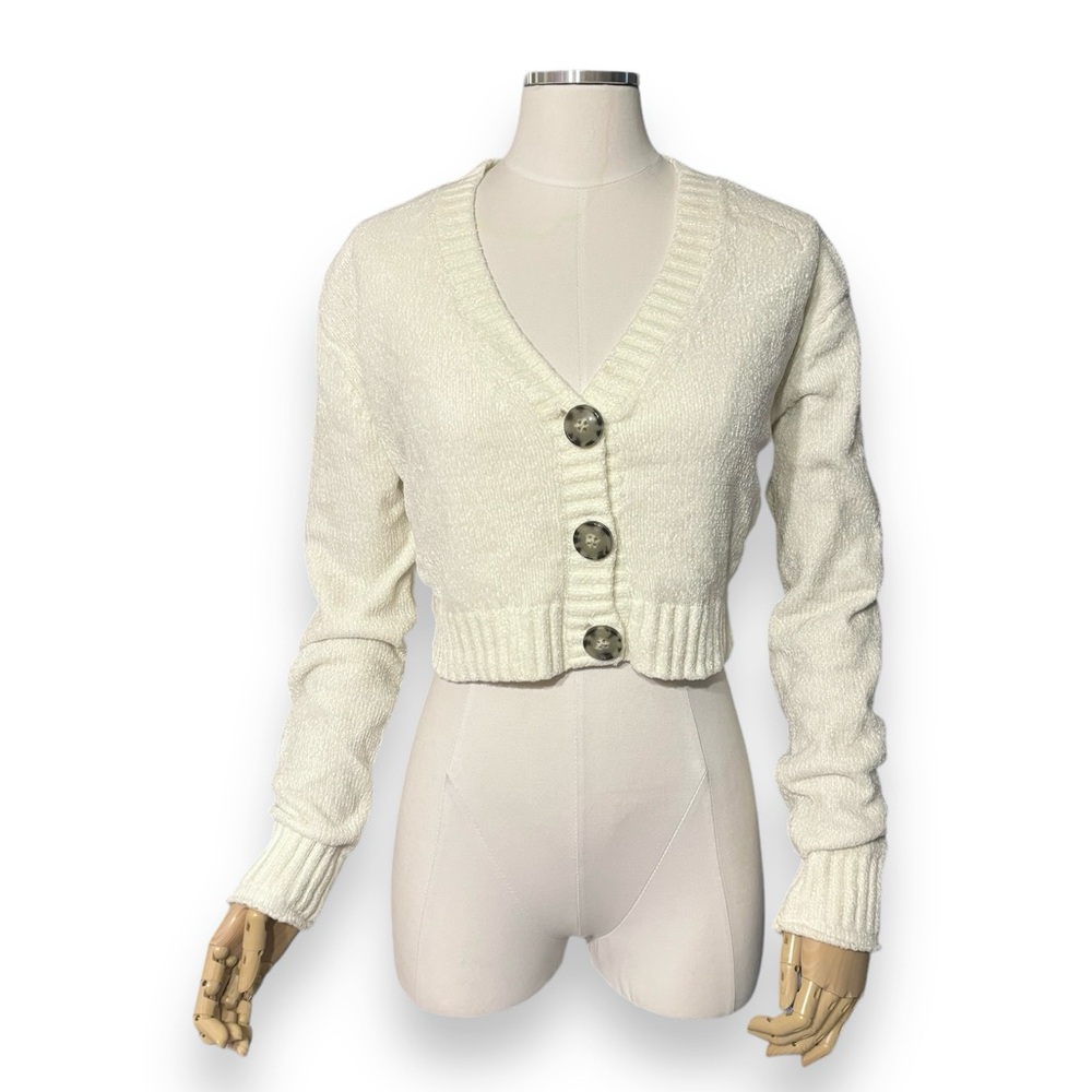 URBAN OUTFITTERS Ivory Maura Cropped Chenille Cardigan - Picture 2 of 4